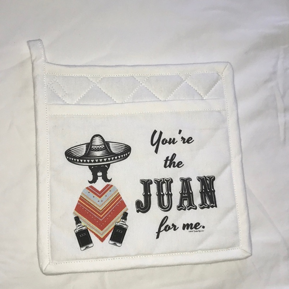 Brand New! Twisted Wares Pot Holder